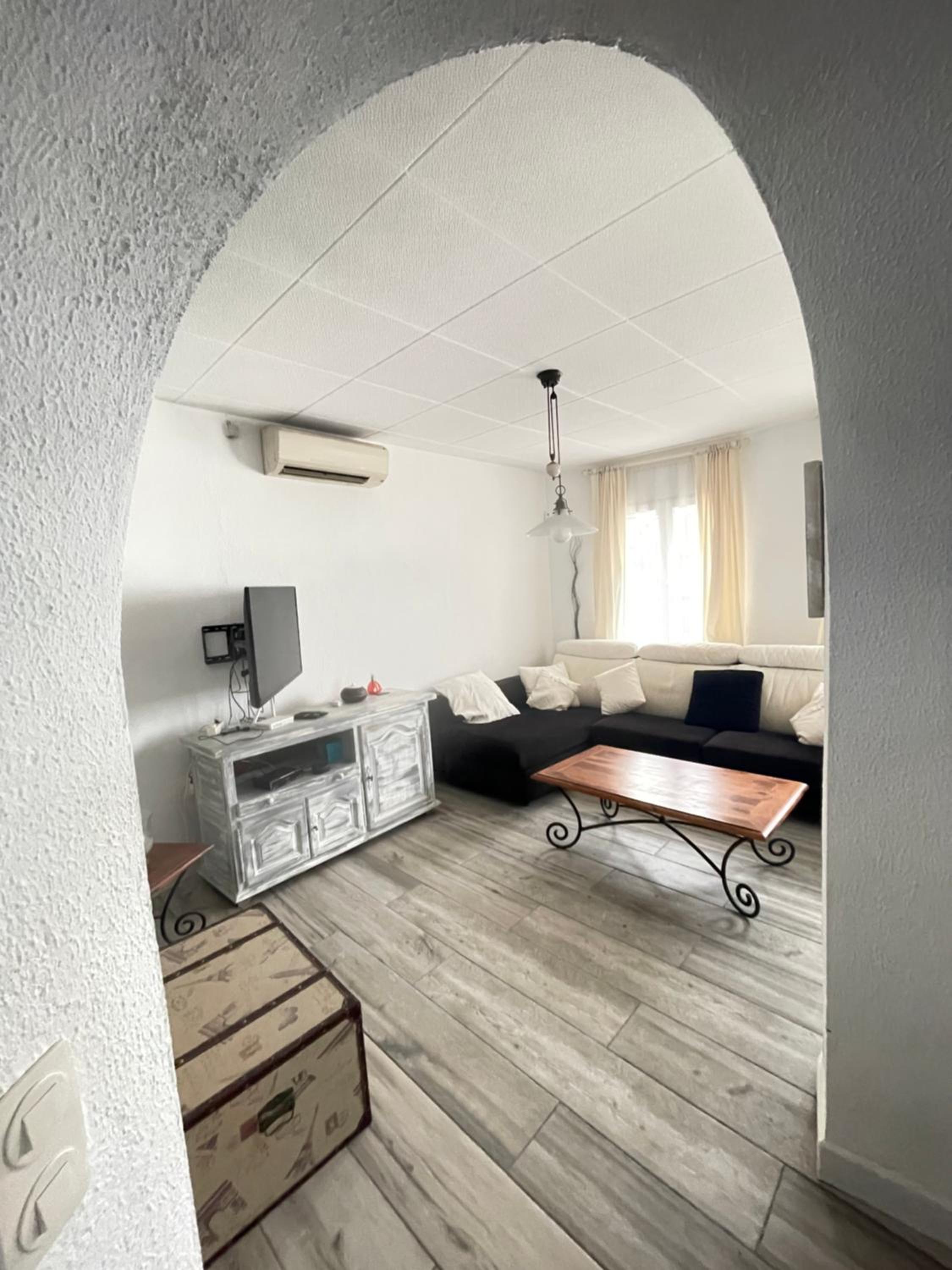 Charmante villa avec piscine dans les canaux