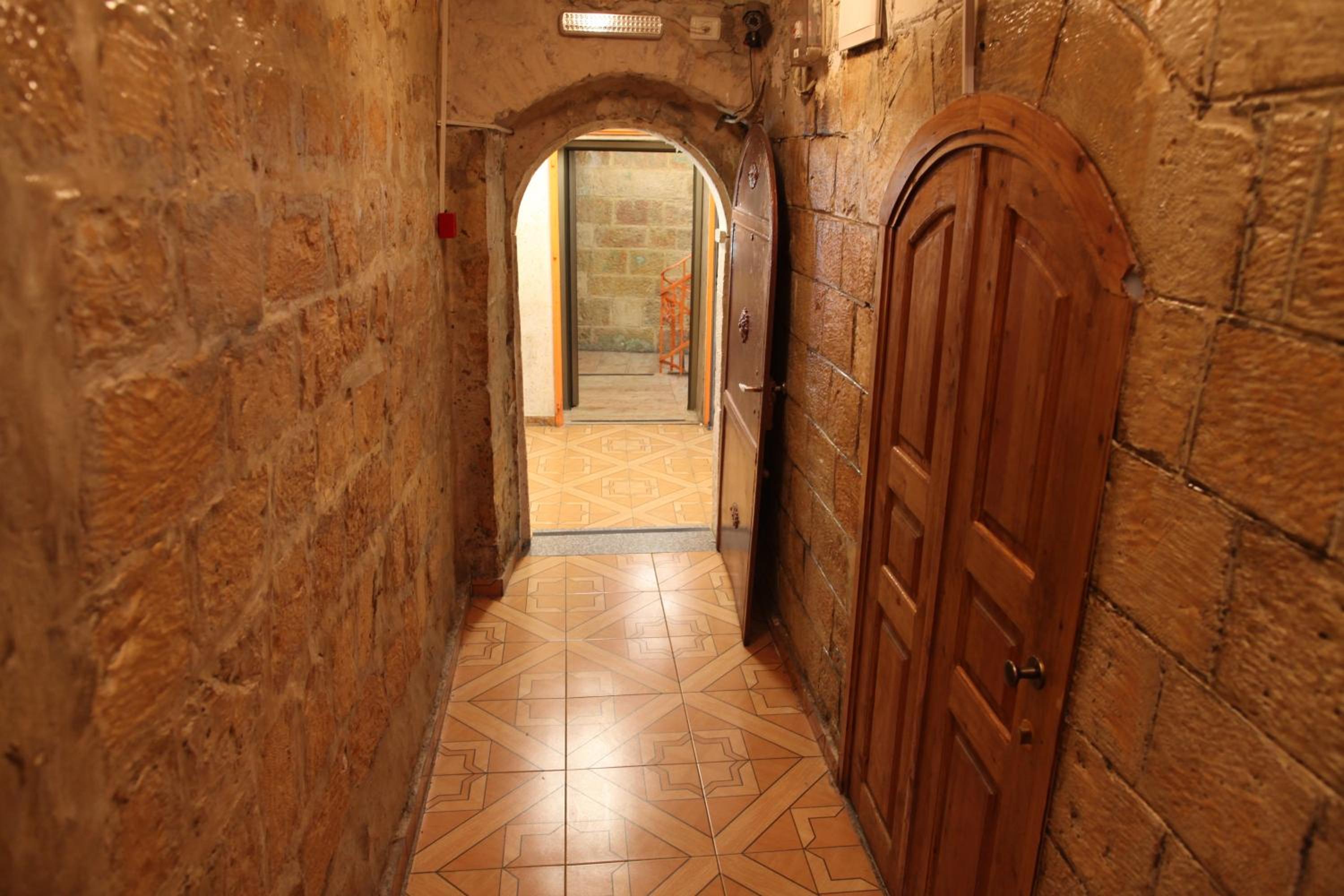 Photo 46