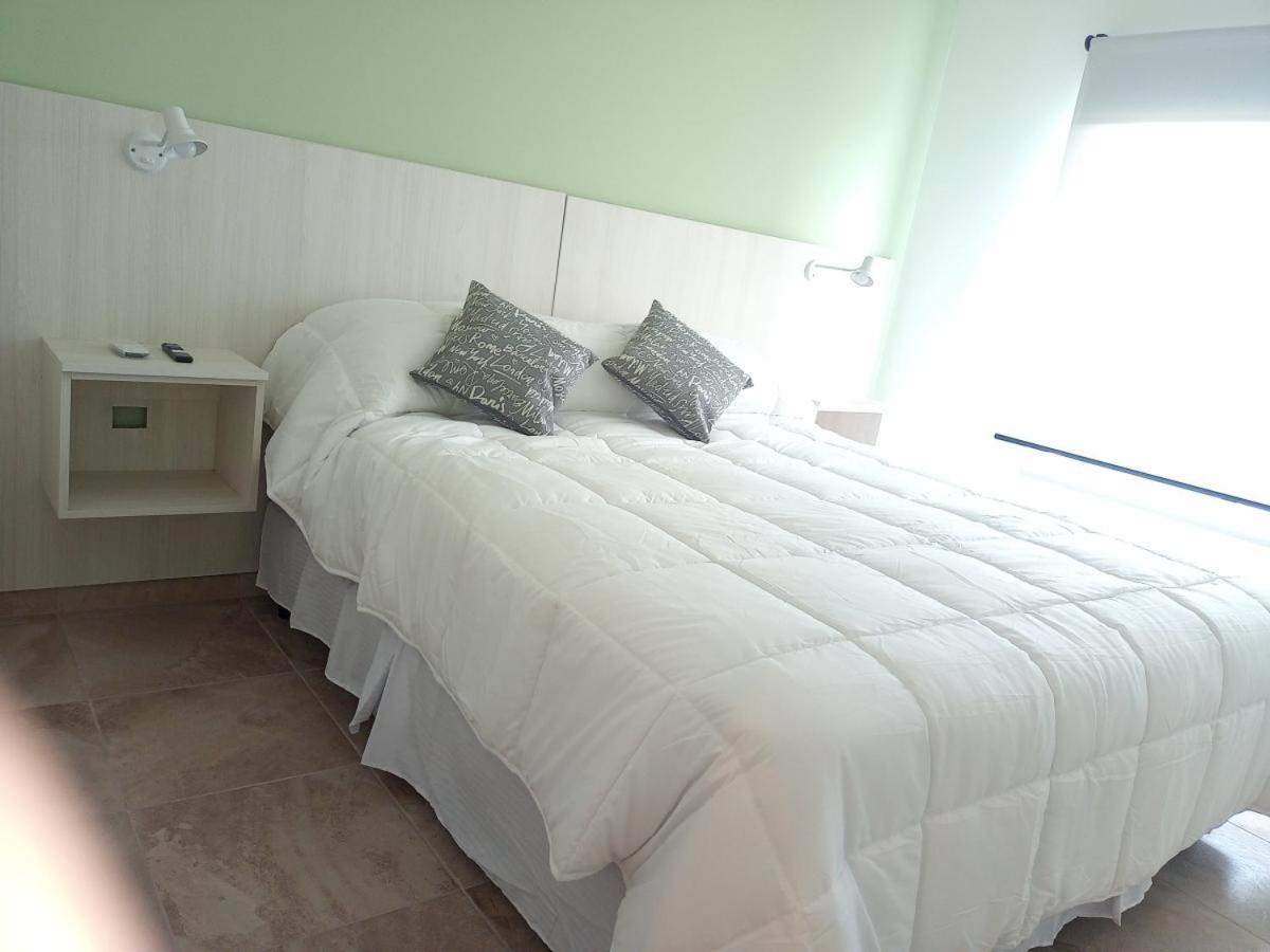 MONTE HERMOSO 1DORM CENTRO
