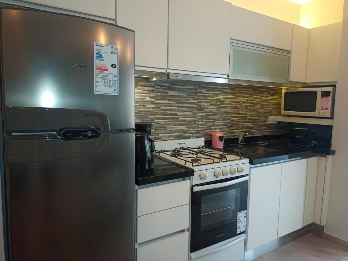 MONTE HERMOSO 1DORM CENTRO