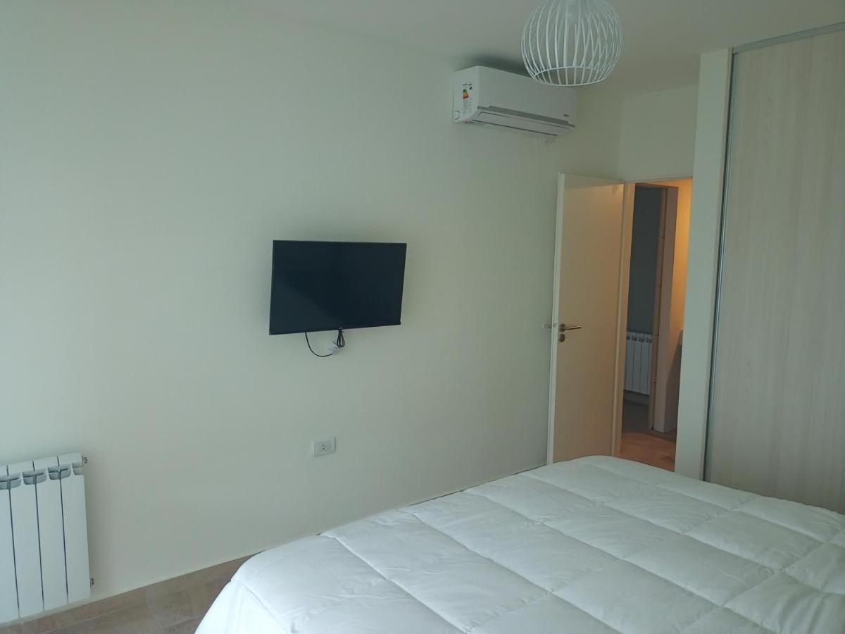 MONTE HERMOSO 1DORM CENTRO