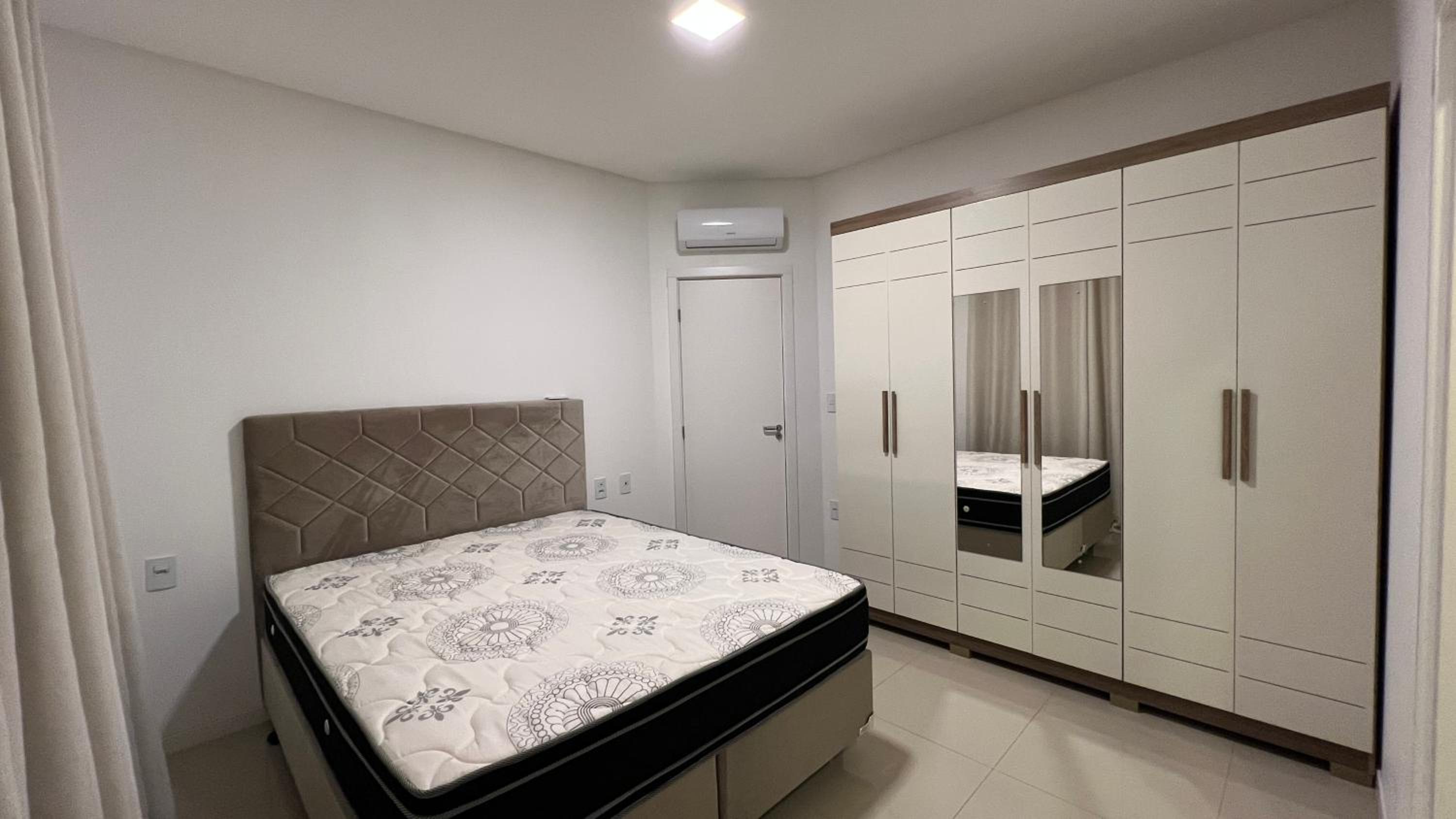 Apartamento itapema 3 suítes novo todo climatizado