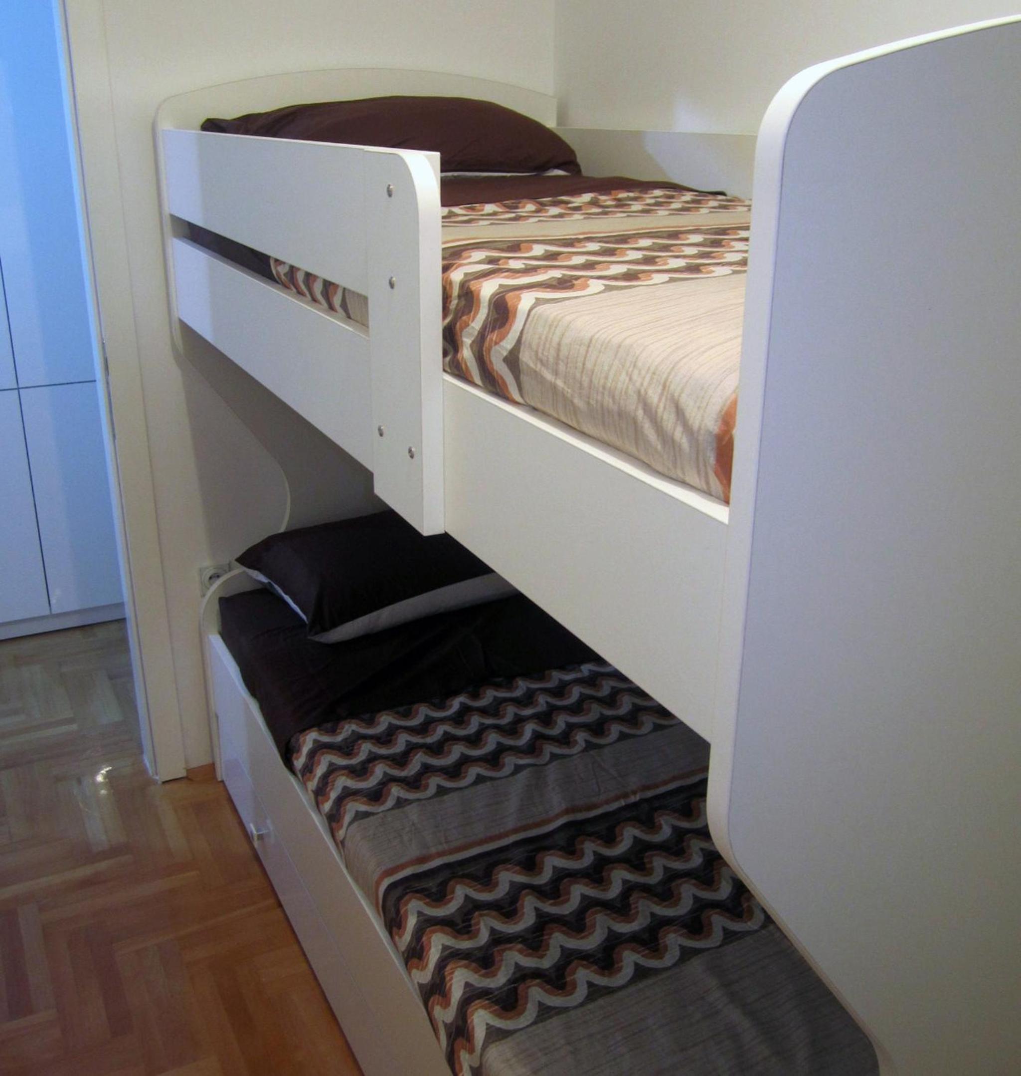 Photo 42