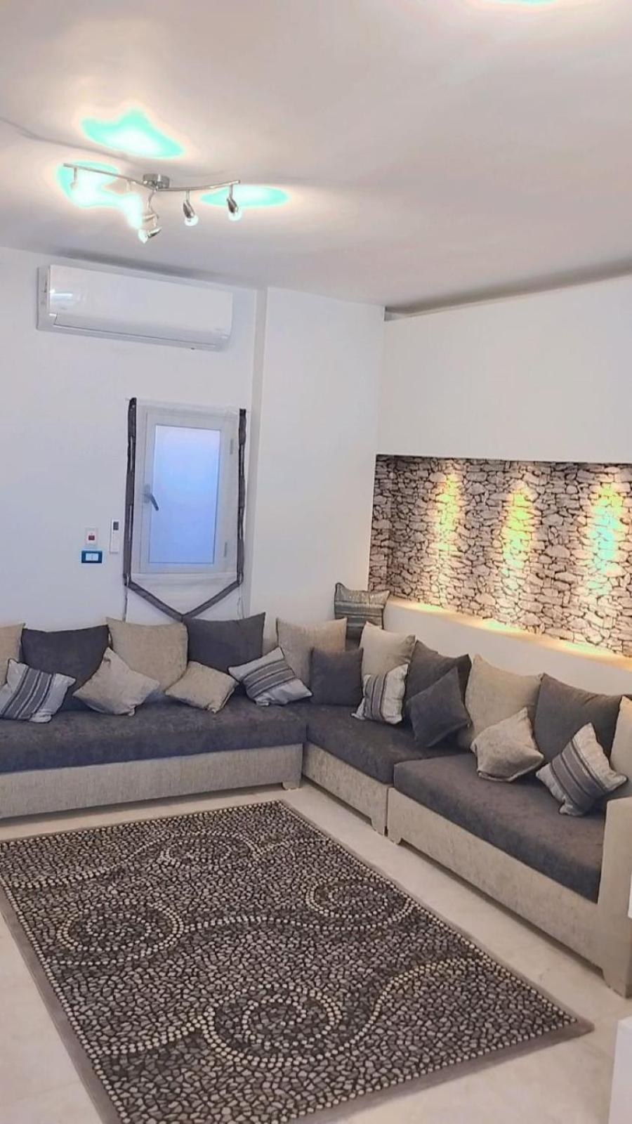 Evi's Infinity Sea View Apartment