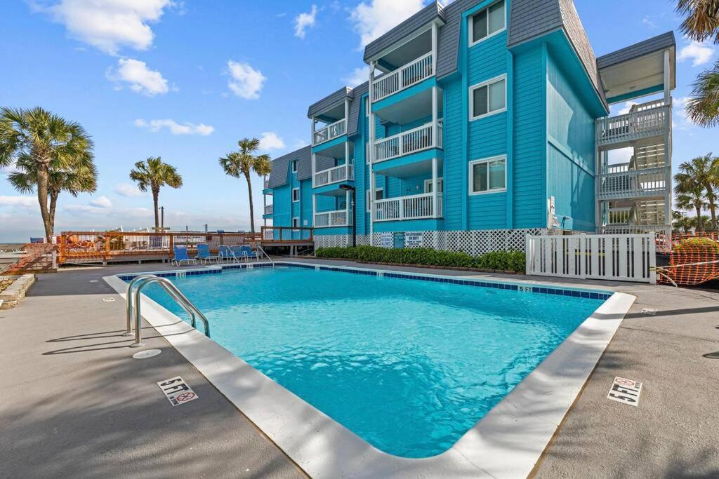Winter Specials! Ocean View Garden City Condo