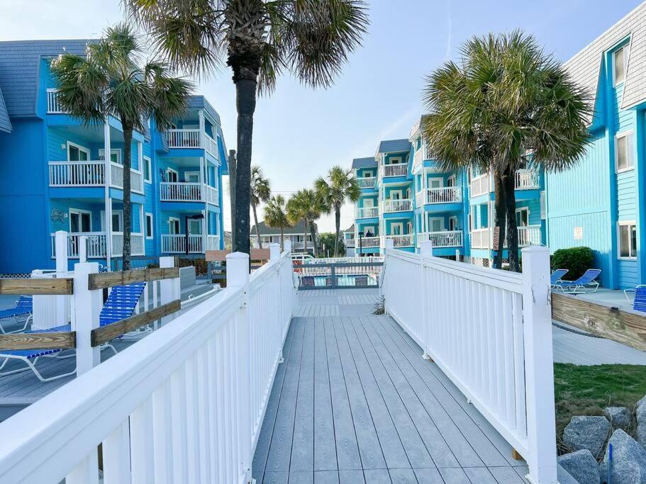 Winter Specials! Ocean View Garden City Condo