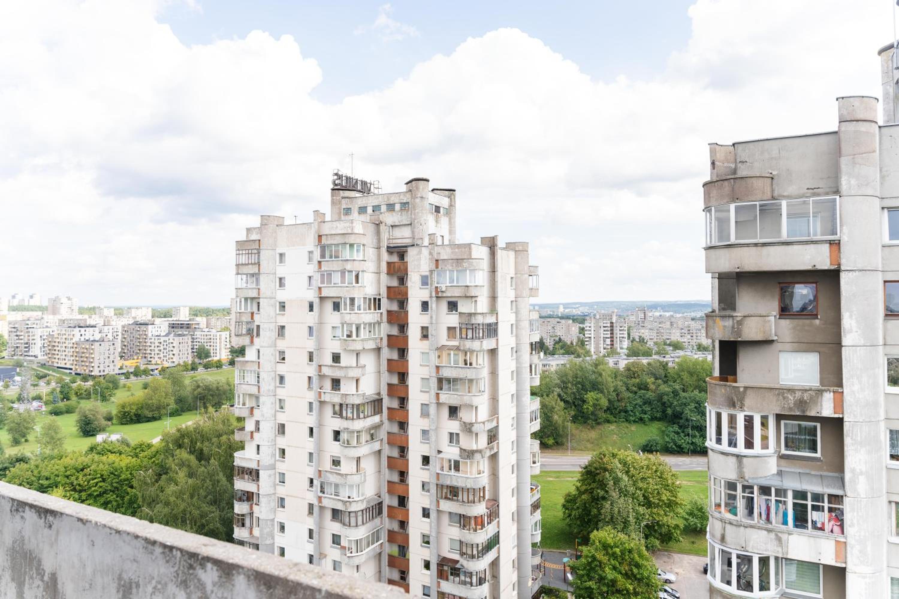Šeškinės 61 Spacious Cozy Apartment view 2