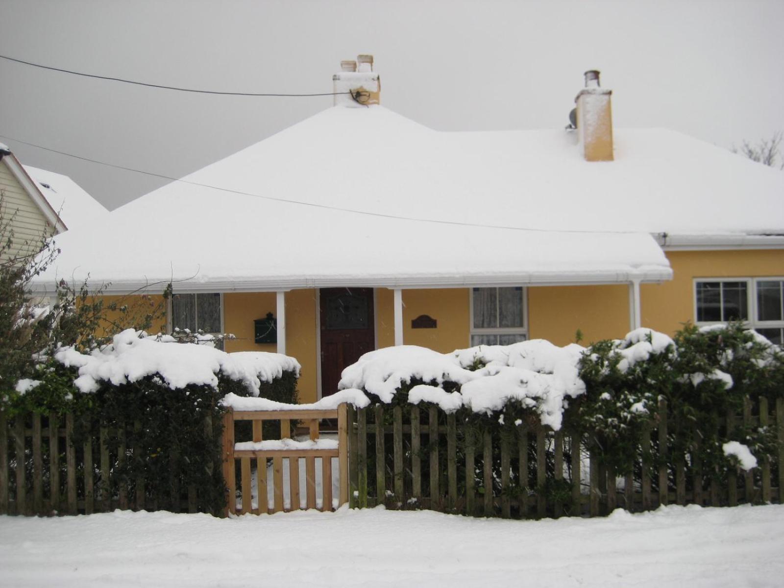 Crossing Cottage, Aldeburgh view 2