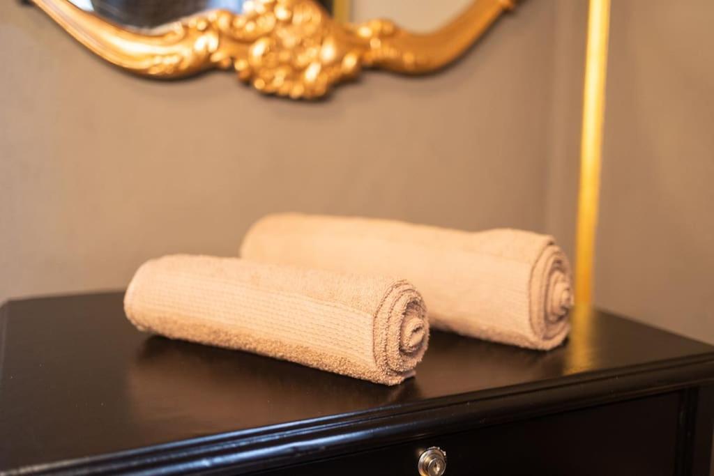 Historic Boutique Apartment in Downtown Cairo