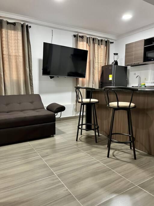 Espectacular aparta estudio