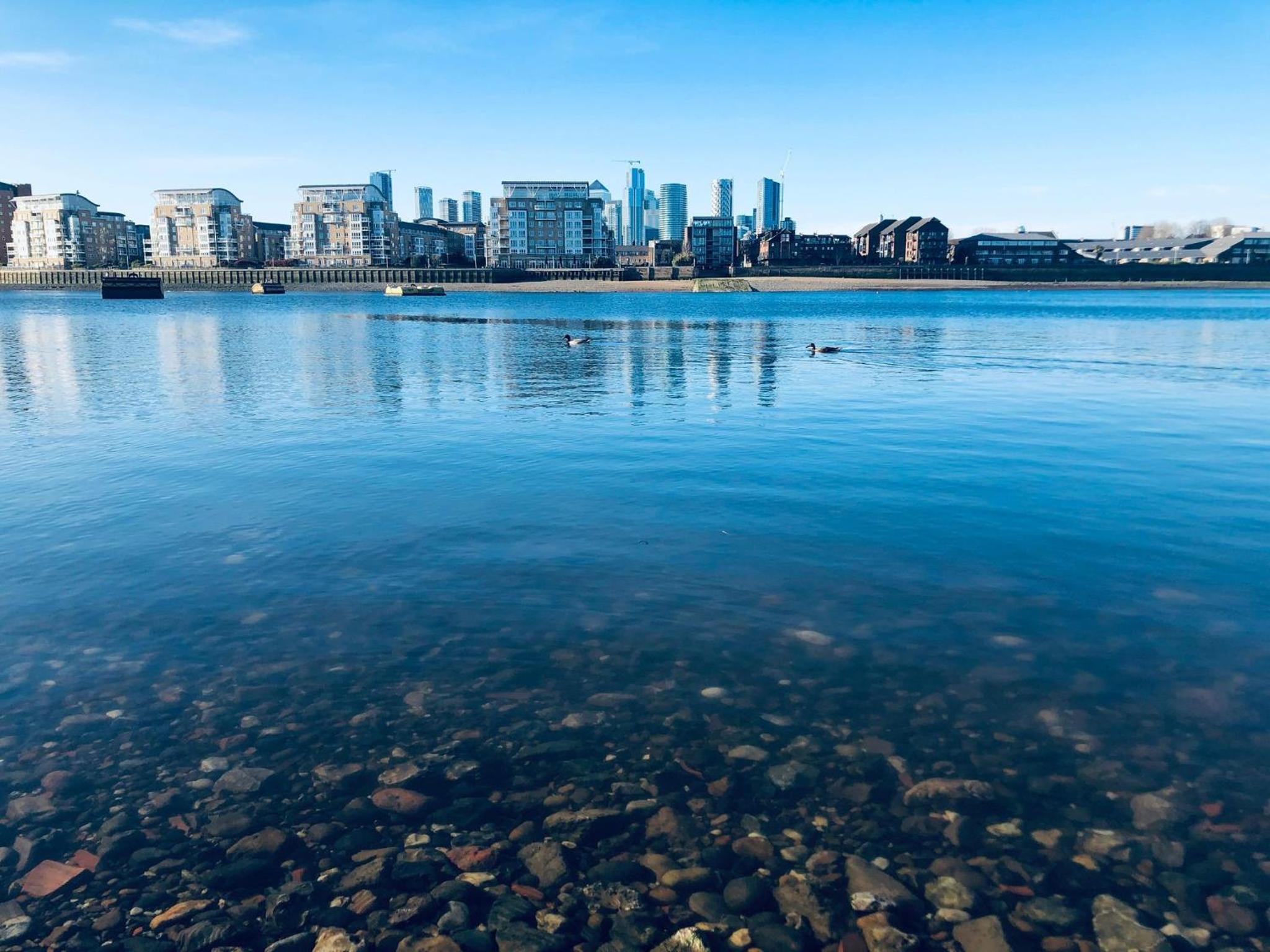 Apartment in Greenwich Near The 02 With A Balcony and View