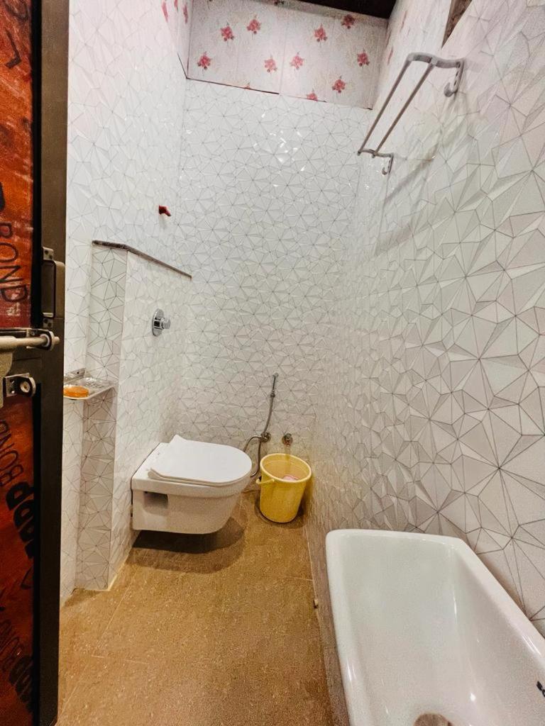Photo 18