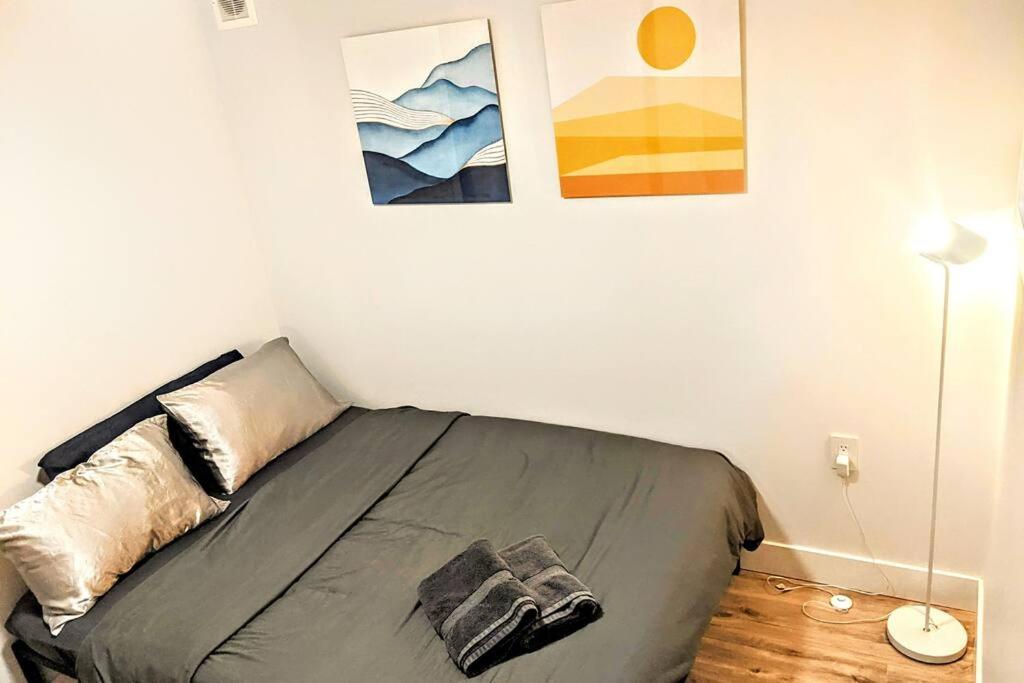 2 Bed Apartment Free Parking Central Location