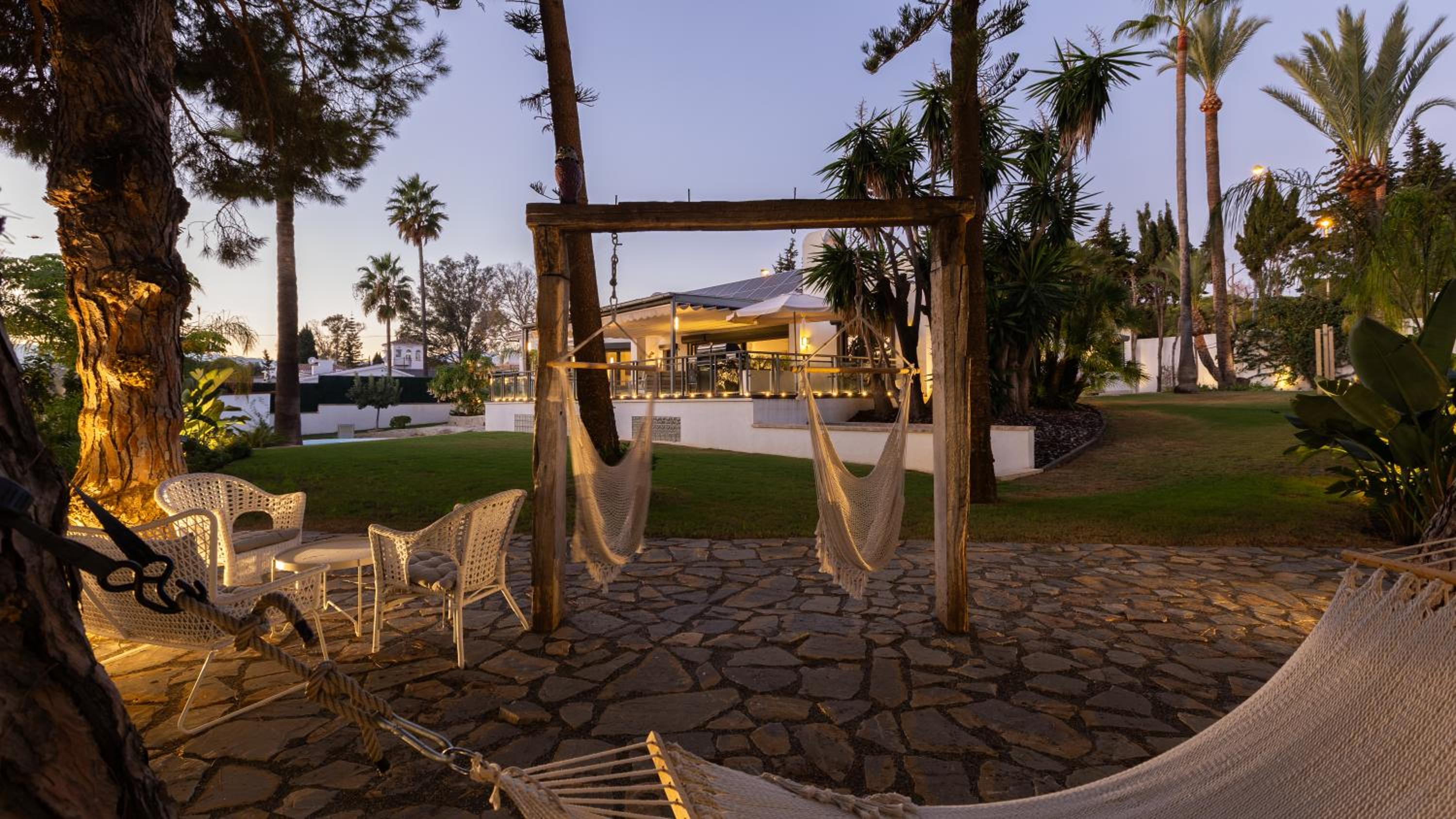 Villa Dune, Luxury Villa, 5 min walk to the beach view 3