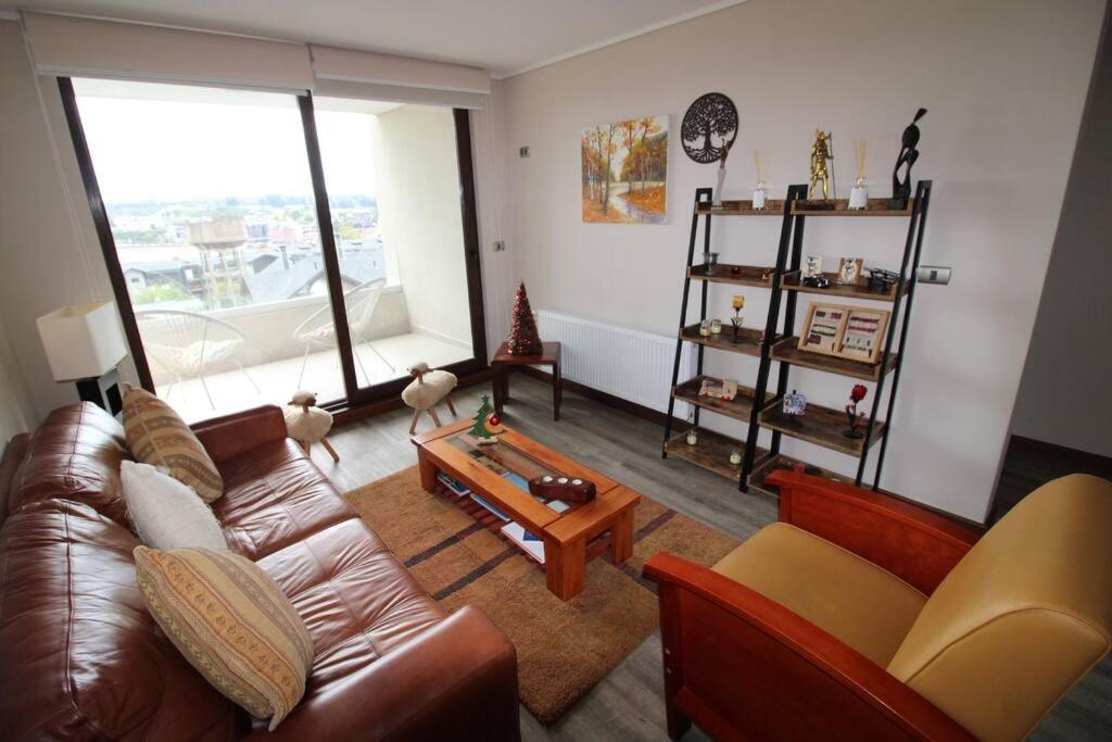 TuArriendoCL-B101 Depto con Hermosa Vista al Lago 4PAX 2D2B