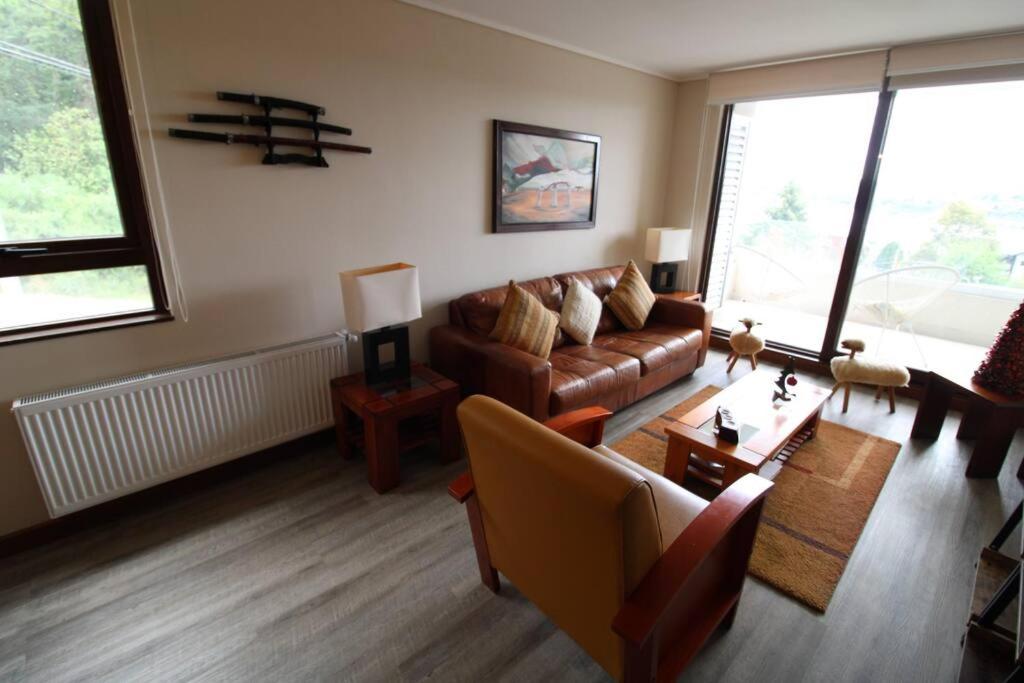 TuArriendoCL-B101 Depto con Hermosa Vista al Lago 4PAX 2D2B
