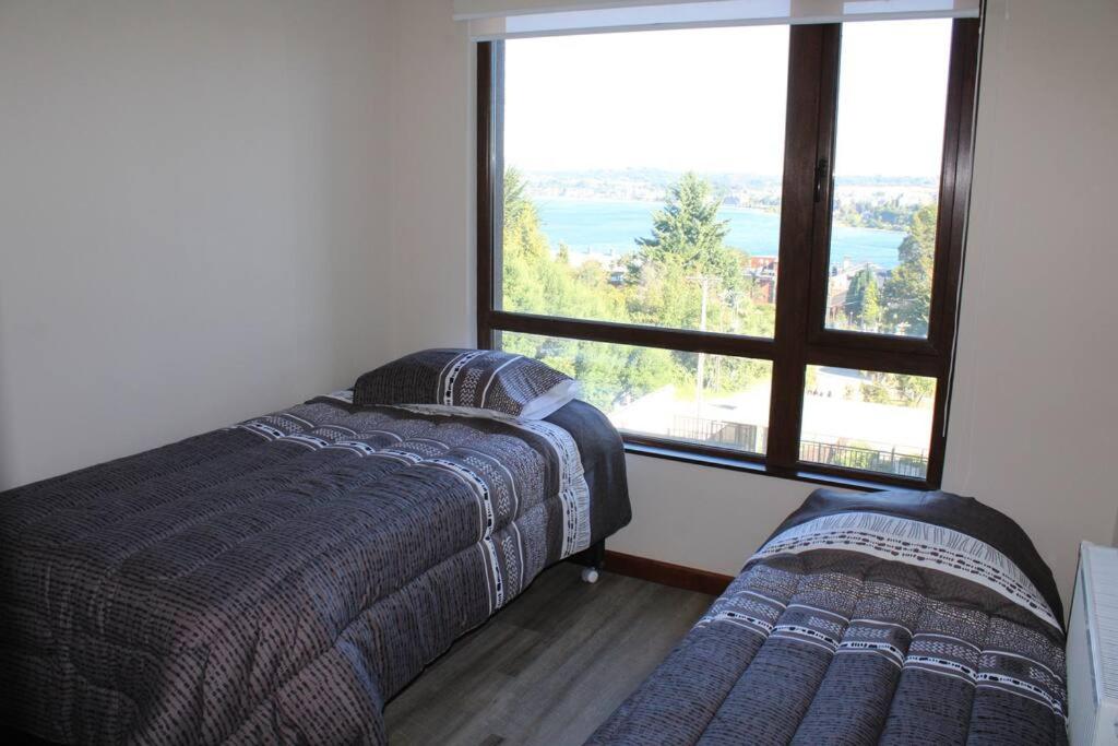TuArriendoCL-B101 Depto con Hermosa Vista al Lago 4PAX 2D2B