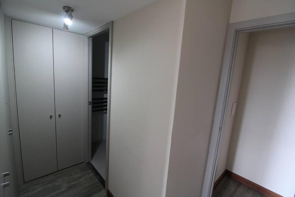 TuArriendoCL-B101 Depto con Hermosa Vista al Lago 4PAX 2D2B