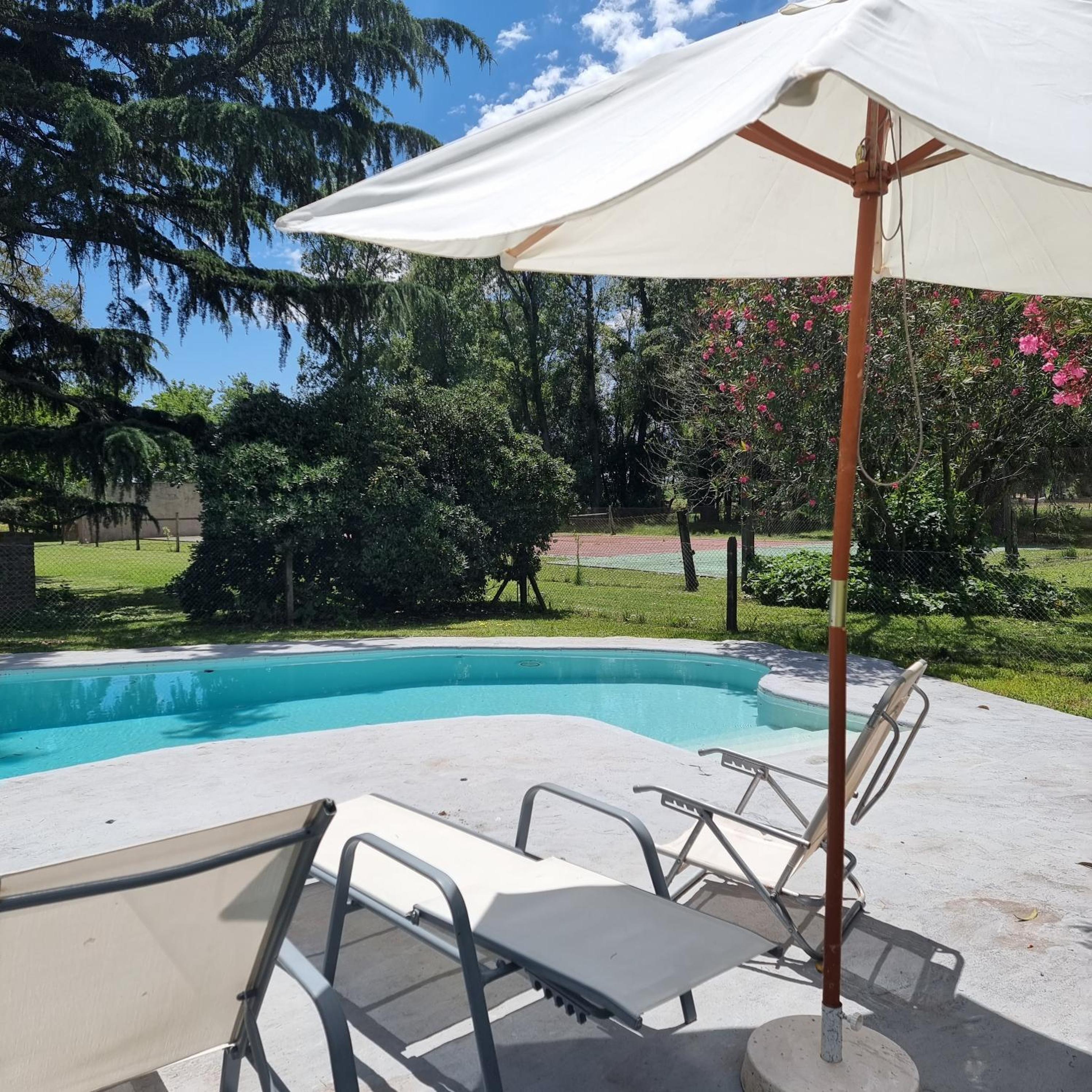La Centenaria, casa de campo