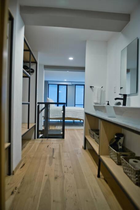 Roma Apartment with Private Terrace in CDMX photo 2