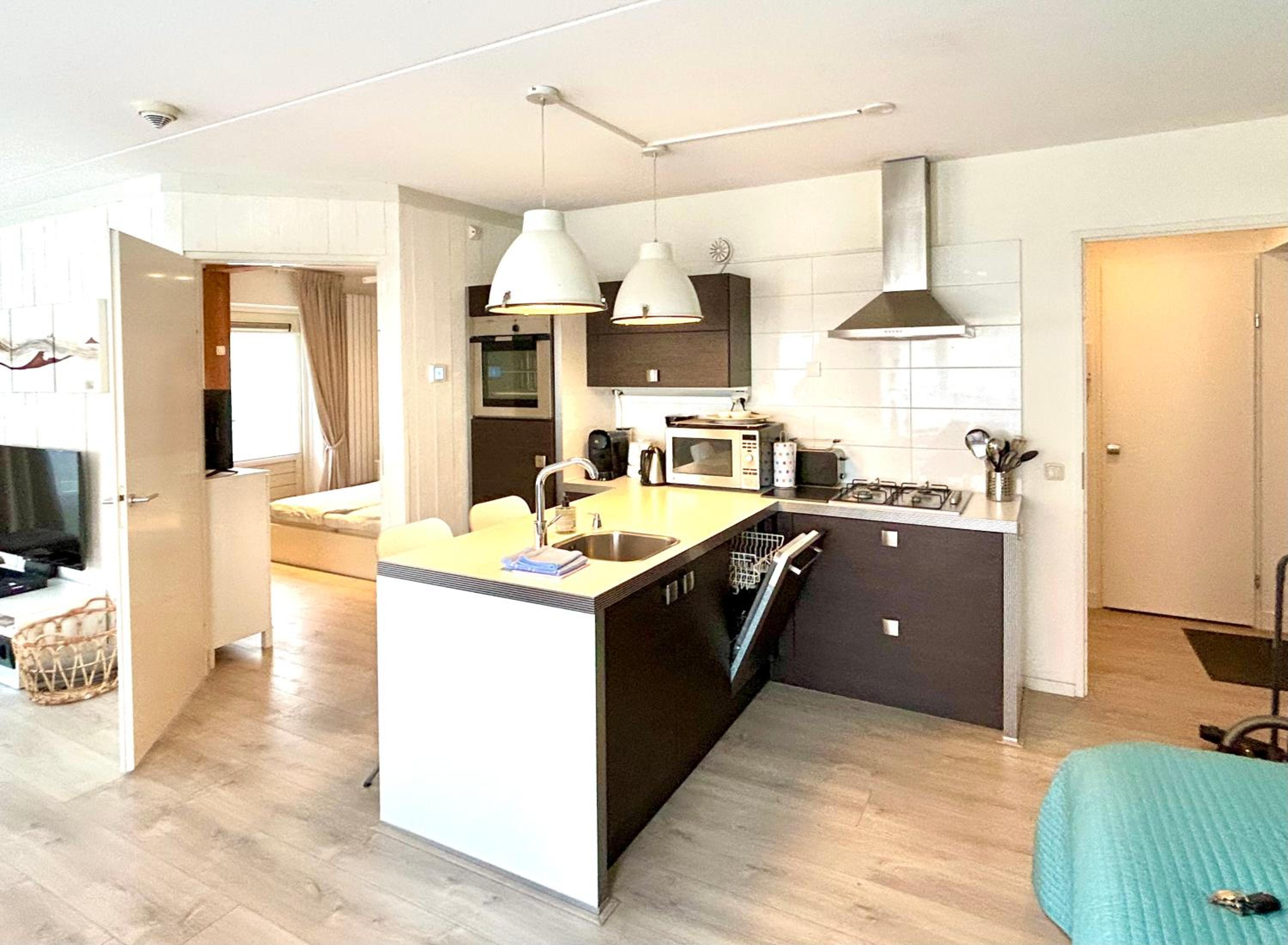 Photo 29