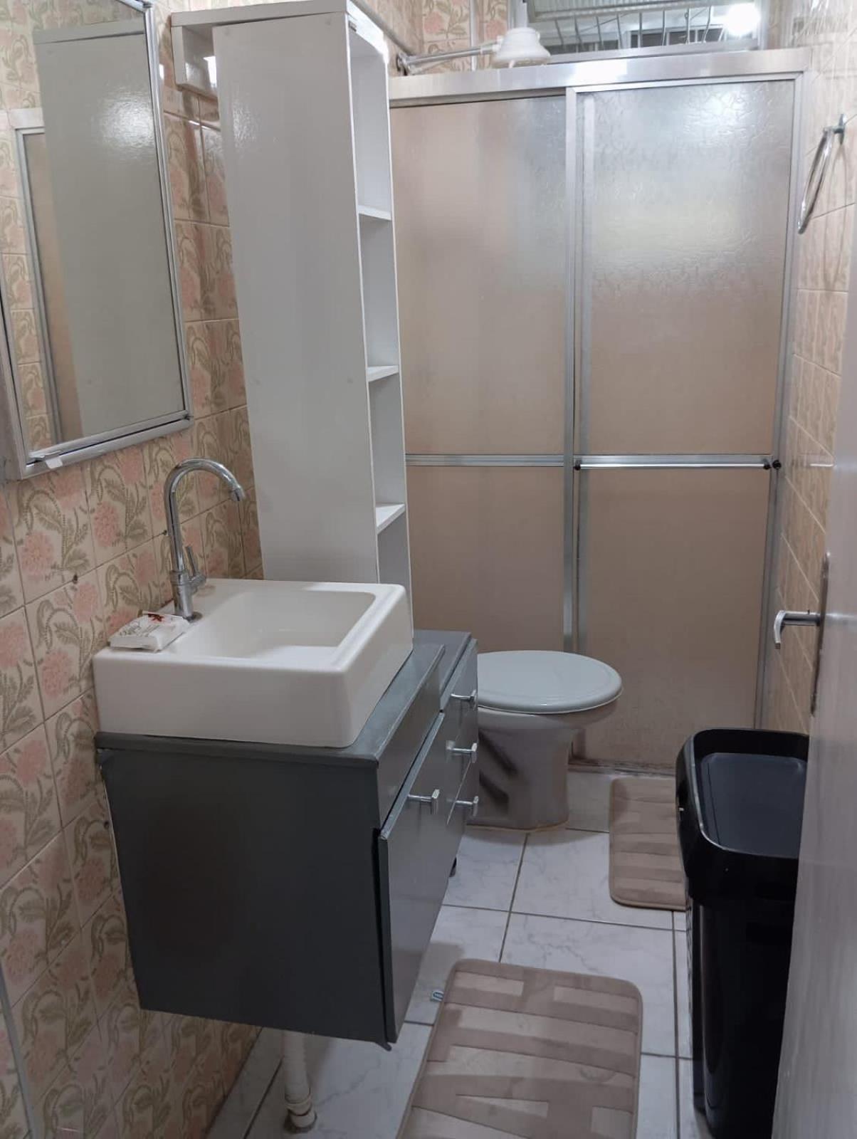 Apartamento kitnet pé na areia praia Ocian