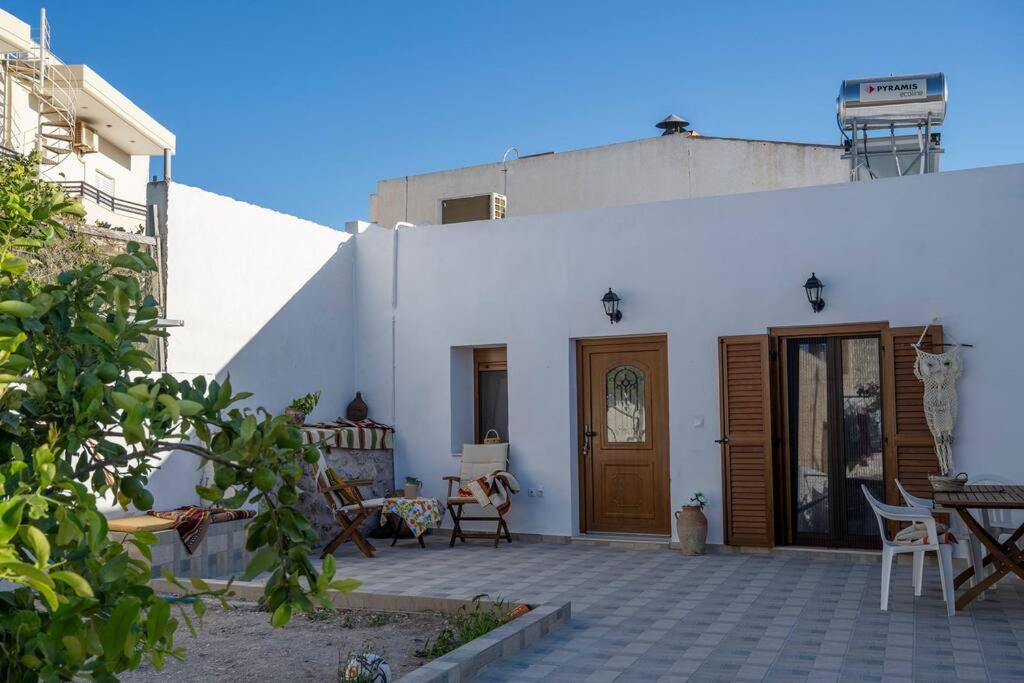 Amalthea House 2