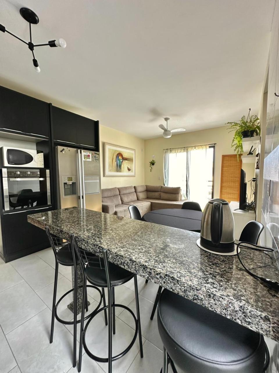 Apartamento na praia Garopaba San Pietro Apto 201