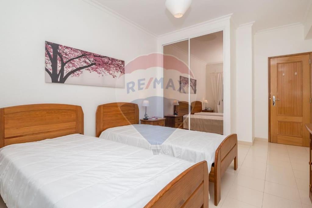 Magnifique appartement 500m de la plage avec piscine view 5