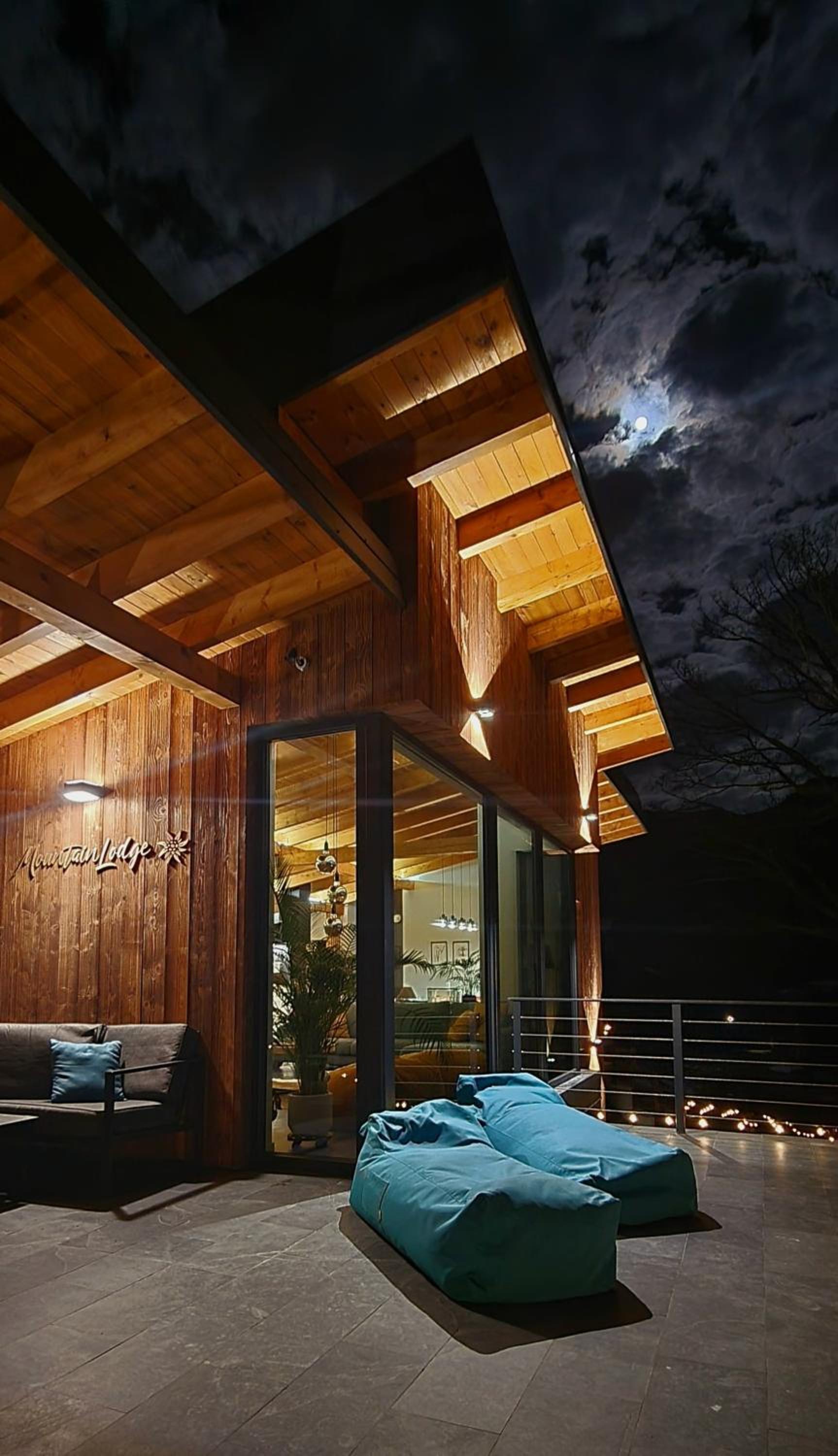 Mountain Lodge