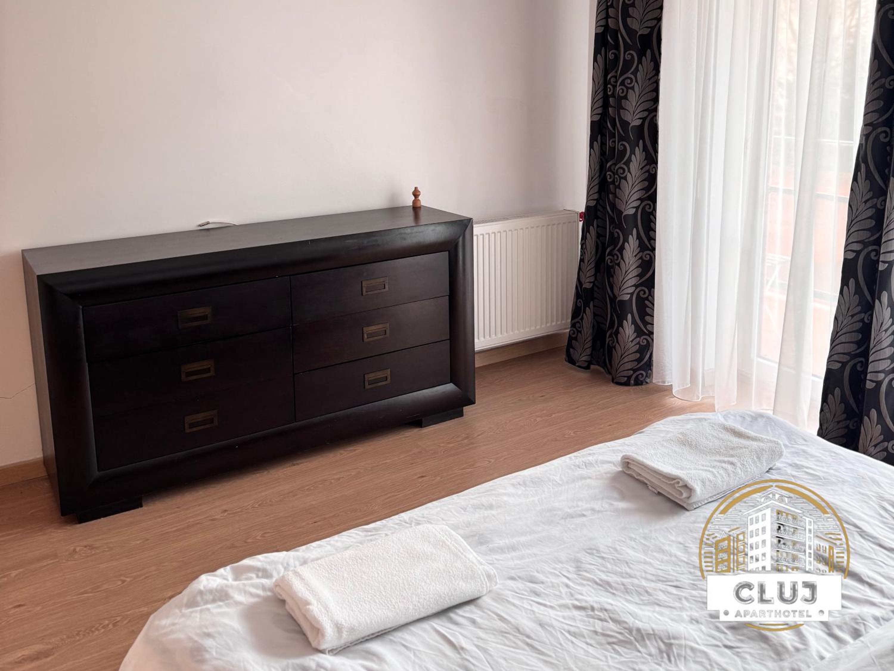 Cluj ApartHotel - VIVA CITY - view 3