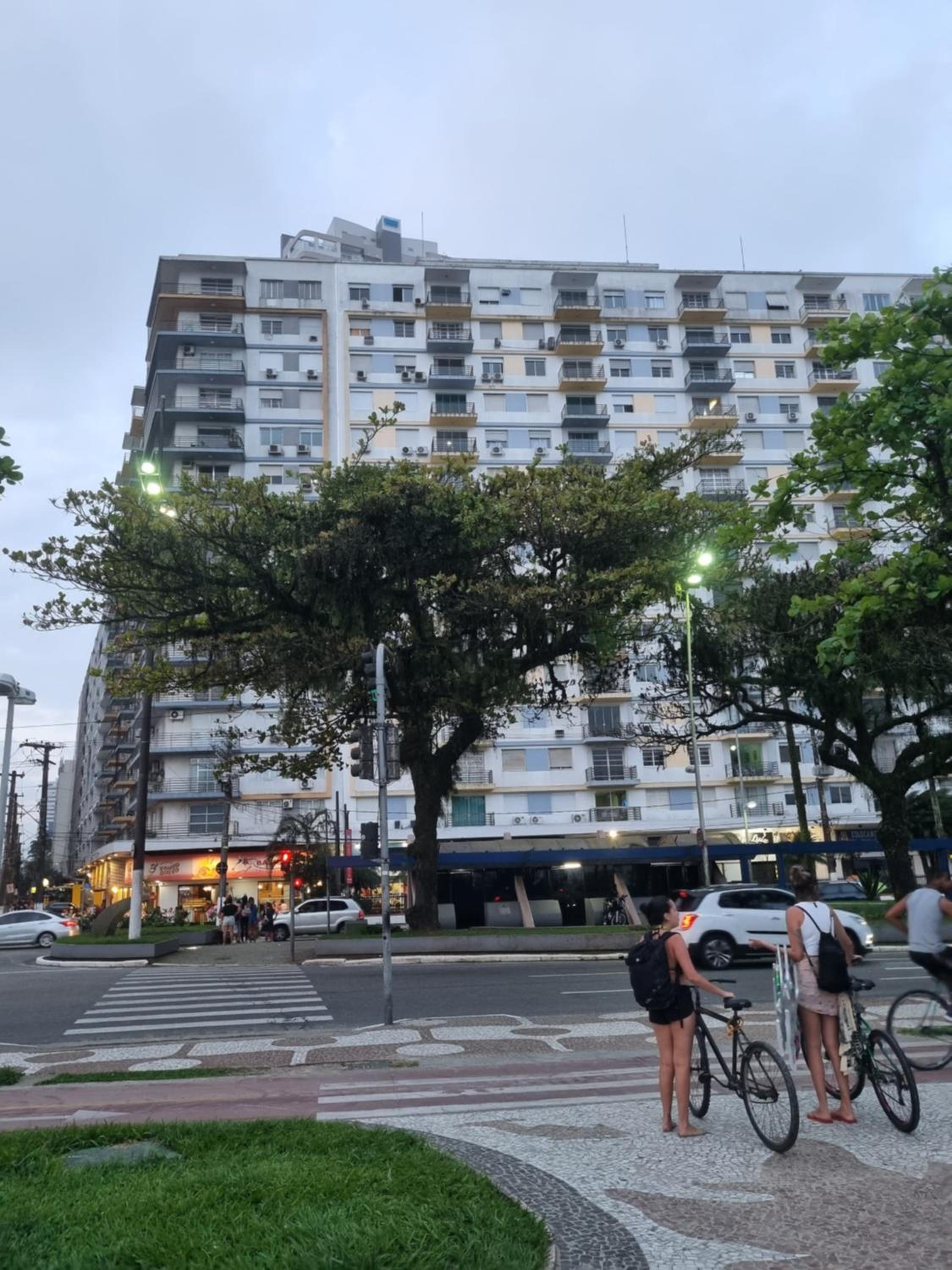 Apartamento na praia santos vaga rotativa