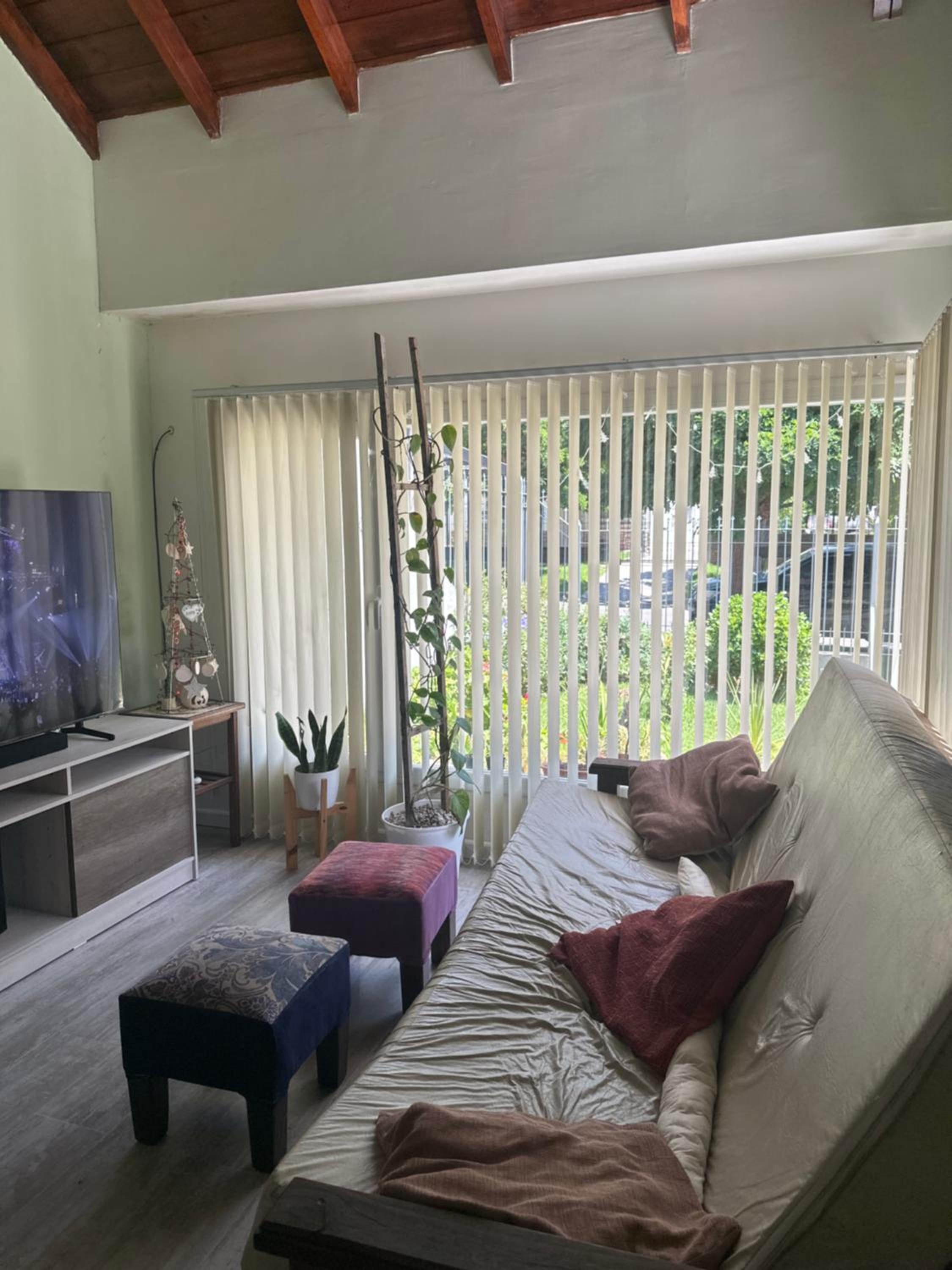 Casa en Punta Mogotes, excelente ubicación, 3 habitaciones hasta 10 personas
