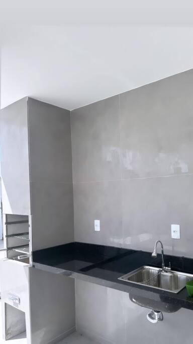 Casa nova e linda para curtir suas férias