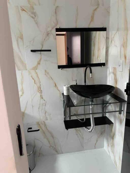 Casa nova e linda para curtir suas férias