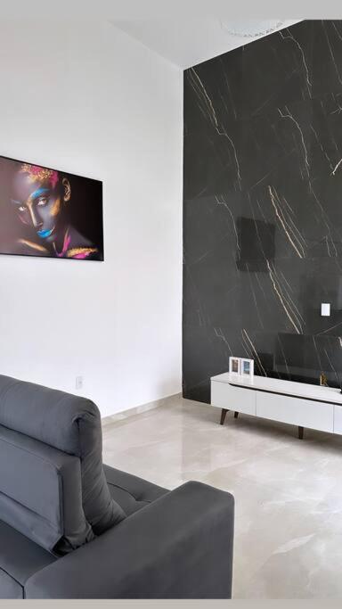 Casa nova e linda para curtir suas férias