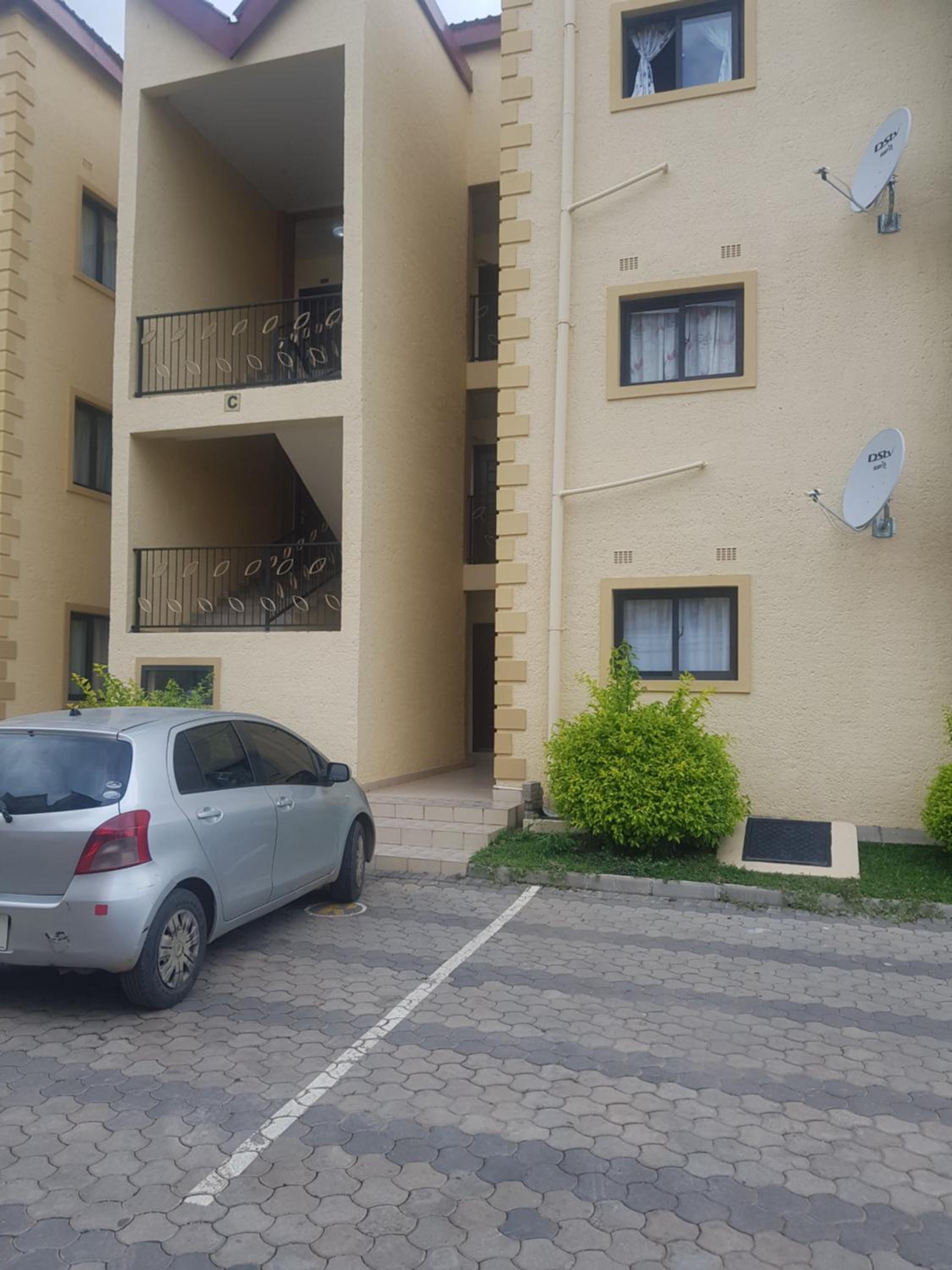 Louie Villa kabulonga