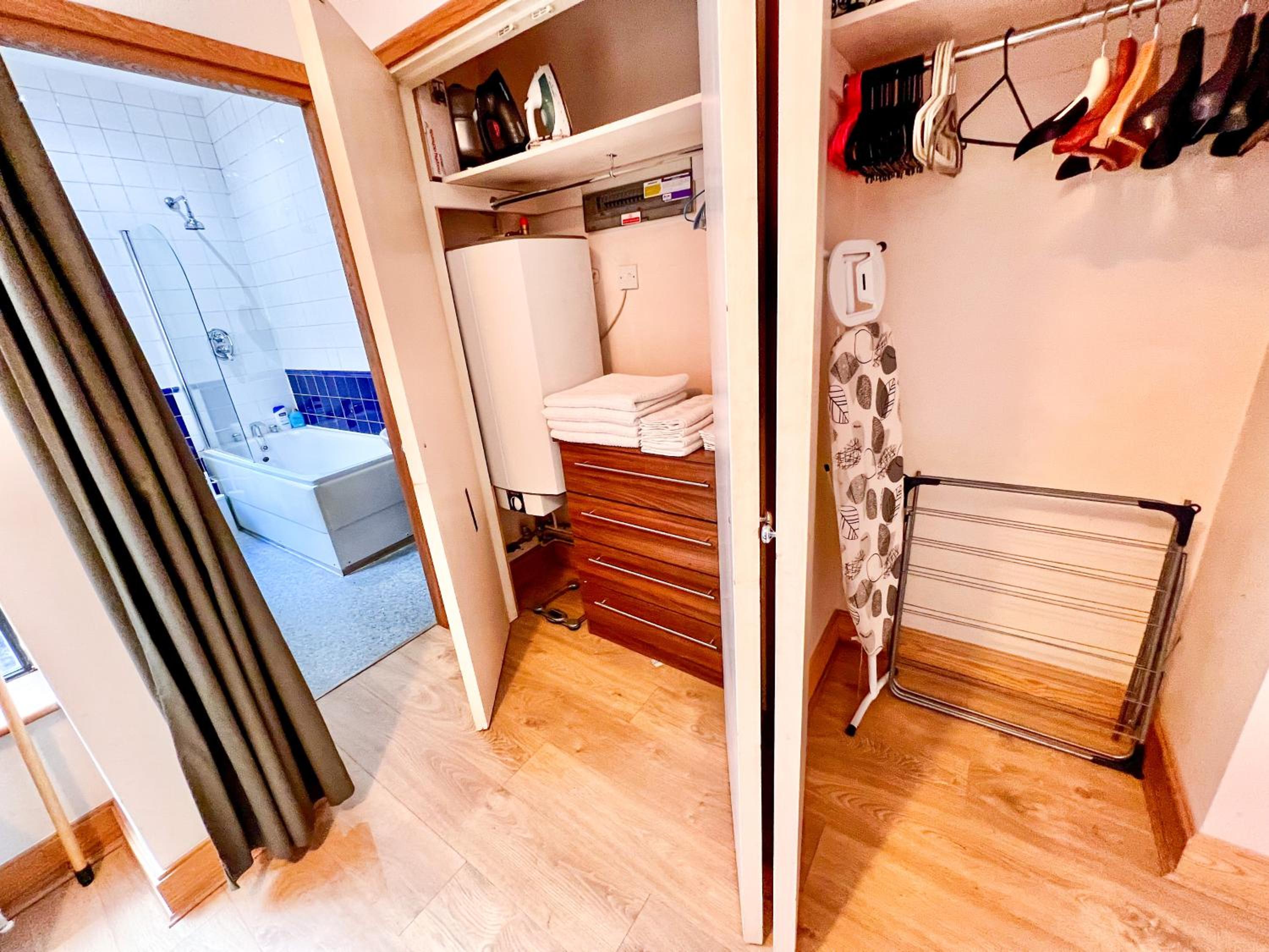 Excellent Entire Apartment Between St Pauls Cathedral and Covent Garden