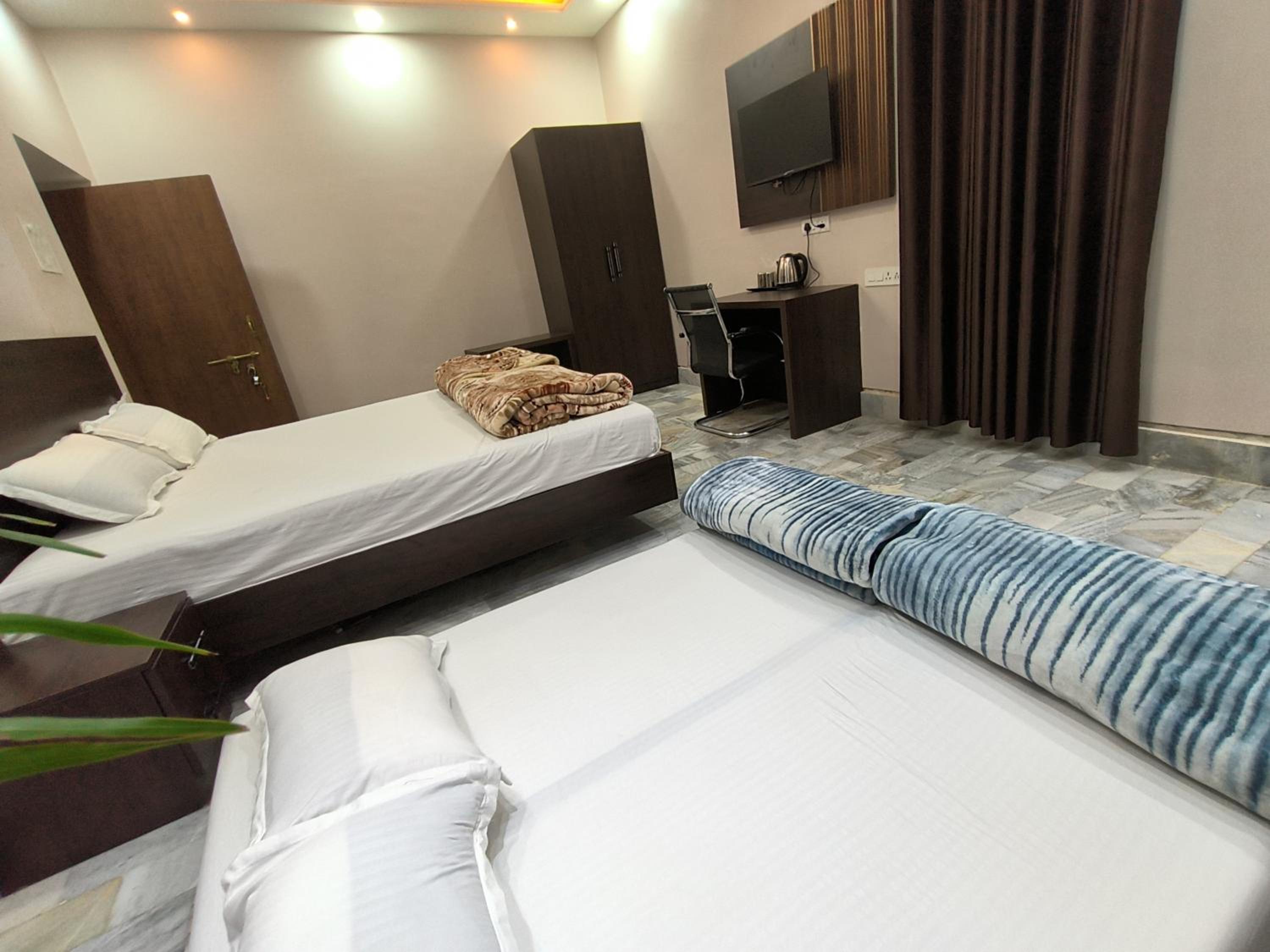 Mandakini Homestay