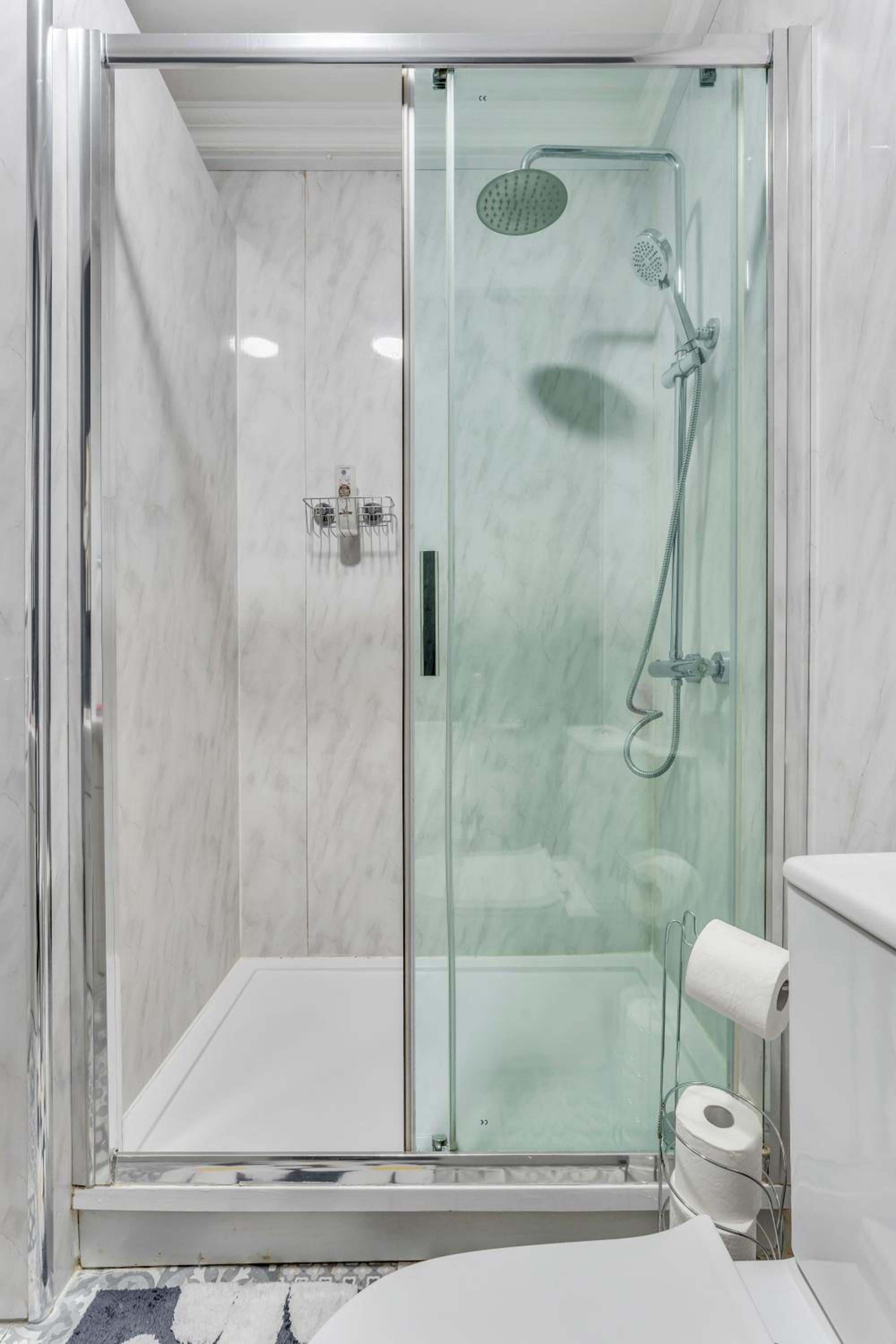 Central London, near Marble Arch, Oxford Street, Mayfair, One Bedroom Apartment