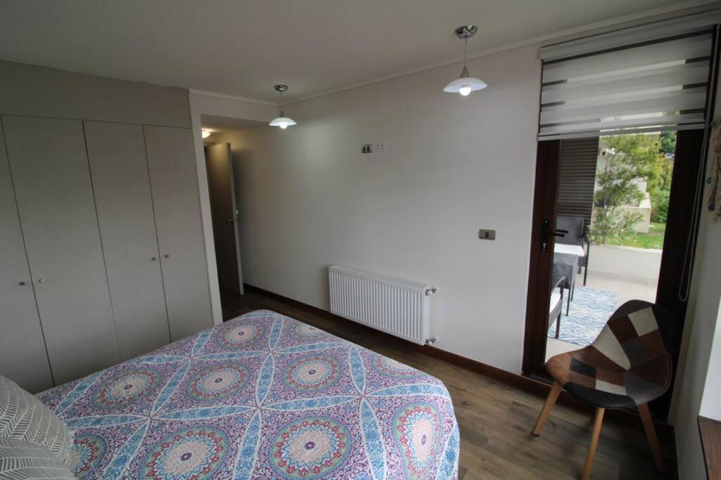 TuArriendoCL-MPHA106 Gran Depto en Pto Varas 3D2B 6PAX sin vista primer piso con jardin