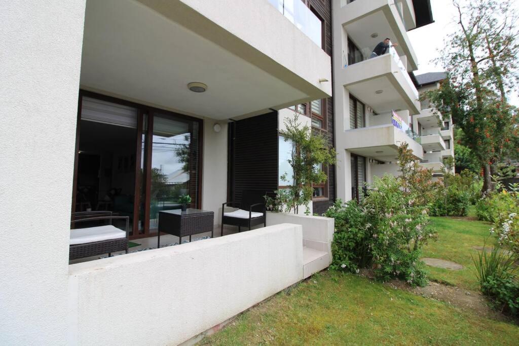 TuArriendoCL-MPHA106 Gran Depto en Pto Varas 3D2B 6PAX sin vista primer piso con jardin