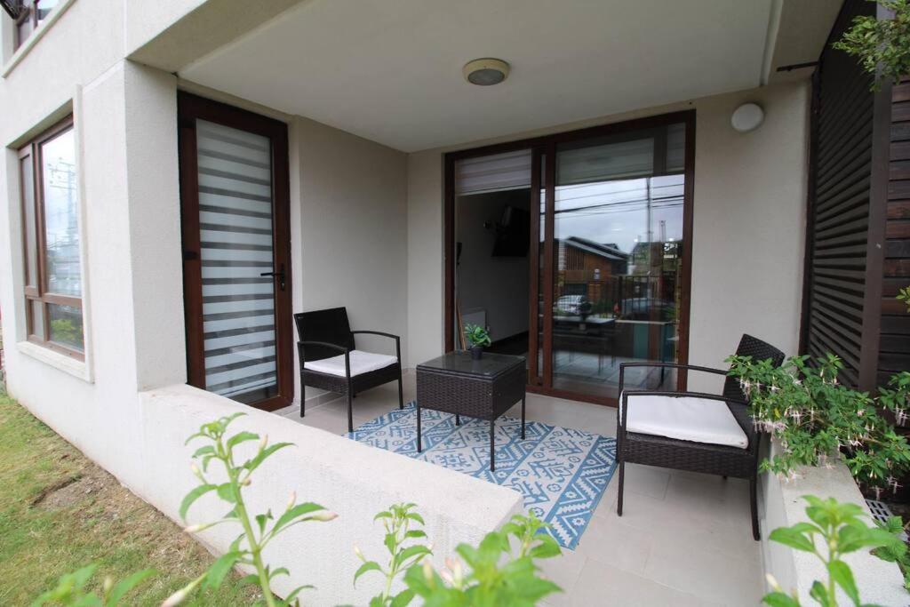 TuArriendoCL-MPHA106 Gran Depto en Pto Varas 3D2B 6PAX sin vista primer piso con jardin