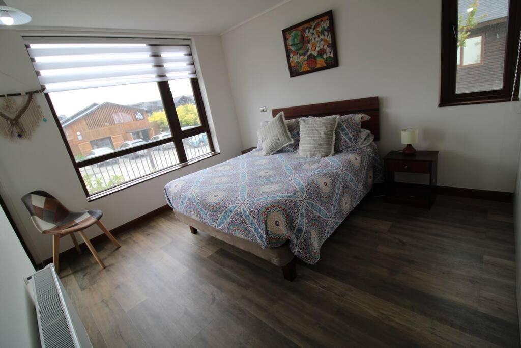 TuArriendoCL-MPHA106 Gran Depto en Pto Varas 3D2B 6PAX sin vista primer piso con jardin