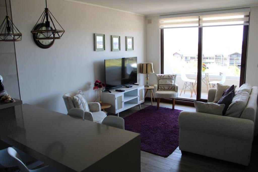 TuarriendoCL-MPHA405 Bello y Amplio Depto en Puerto Varas 2D2B hasta 6PAX con vista al lago