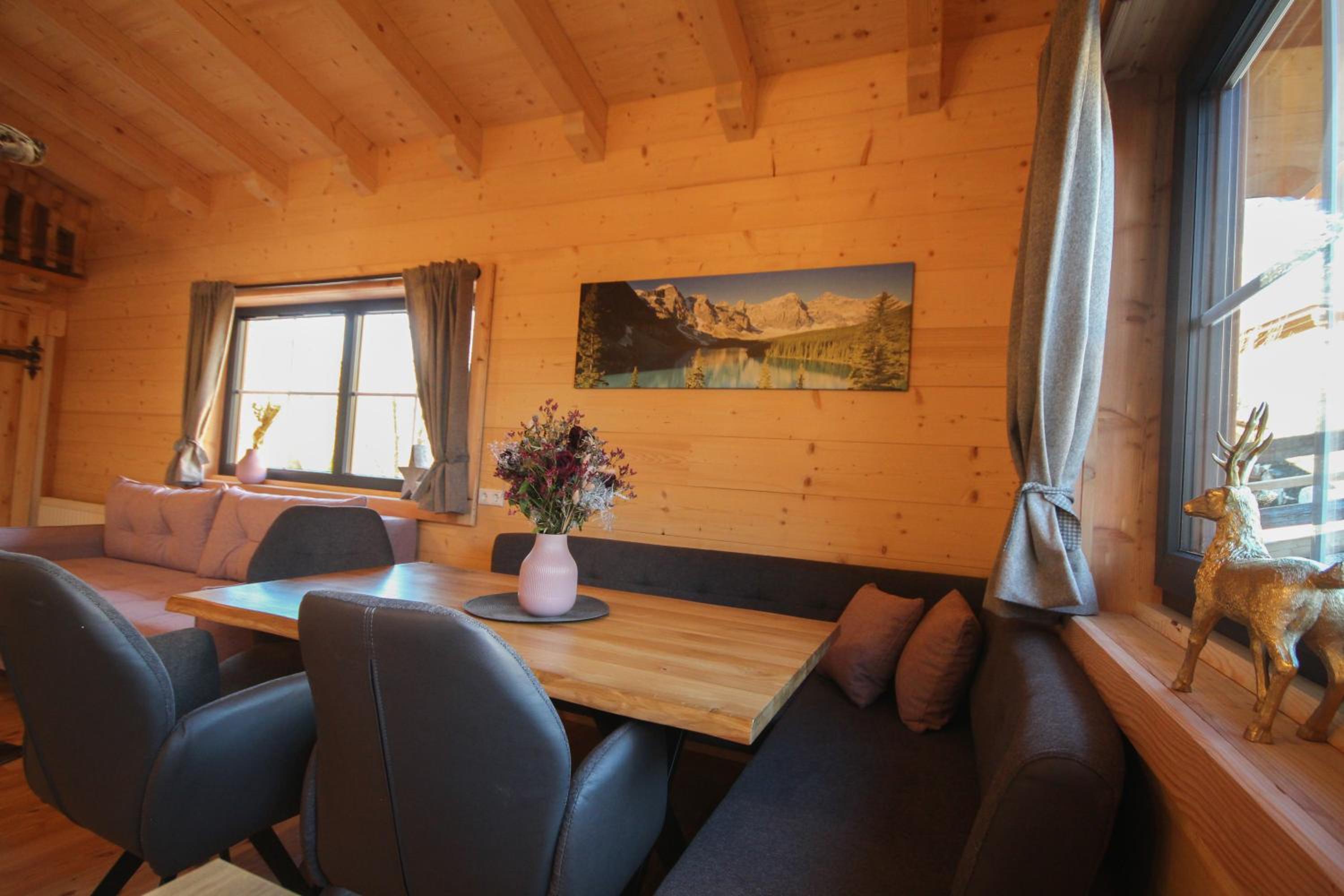 Almdorf im Winkl - Blockhüttendorf in Gröbming