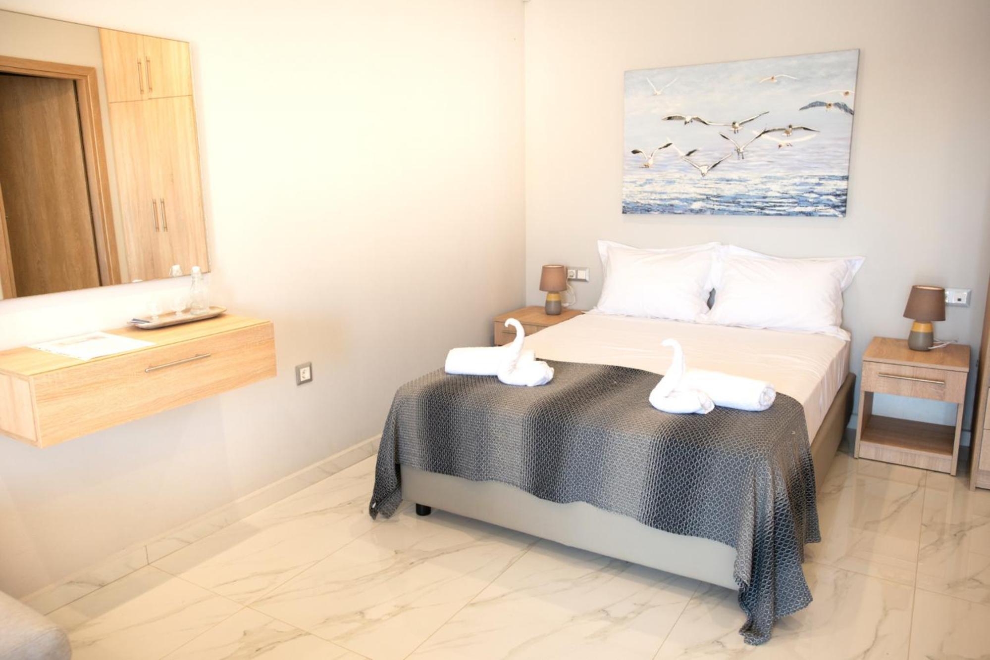 Beachfront Studio Kyma East ~ Crete's Hidden Gem view 4