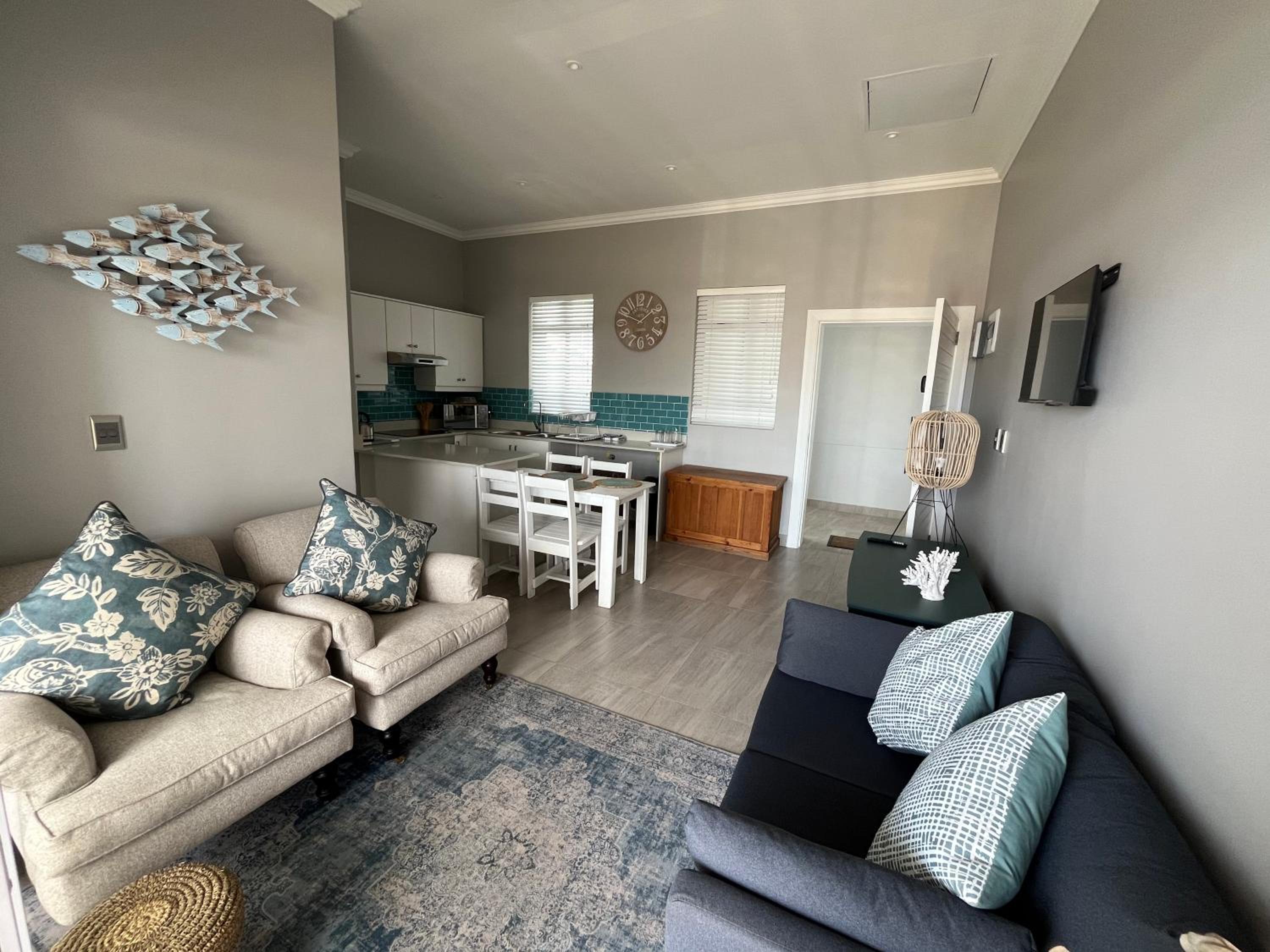 Unit 8 Alwil Ocean View Villa view 4