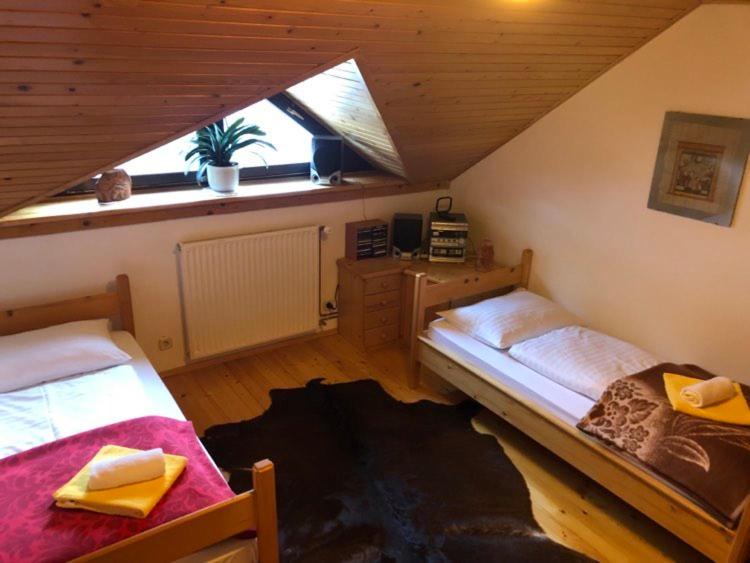 Apartma ČVRSTA TROJKA