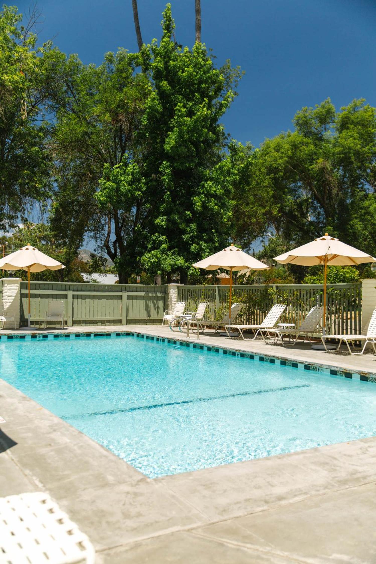 Ojai Vacations - Hummingbird Inn - Property Image 1